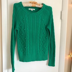 Green crew neck sweater